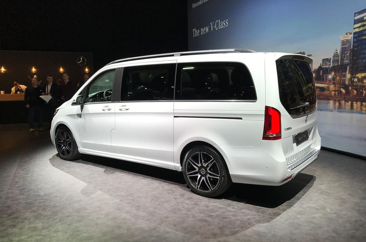 Mercedes benz v class