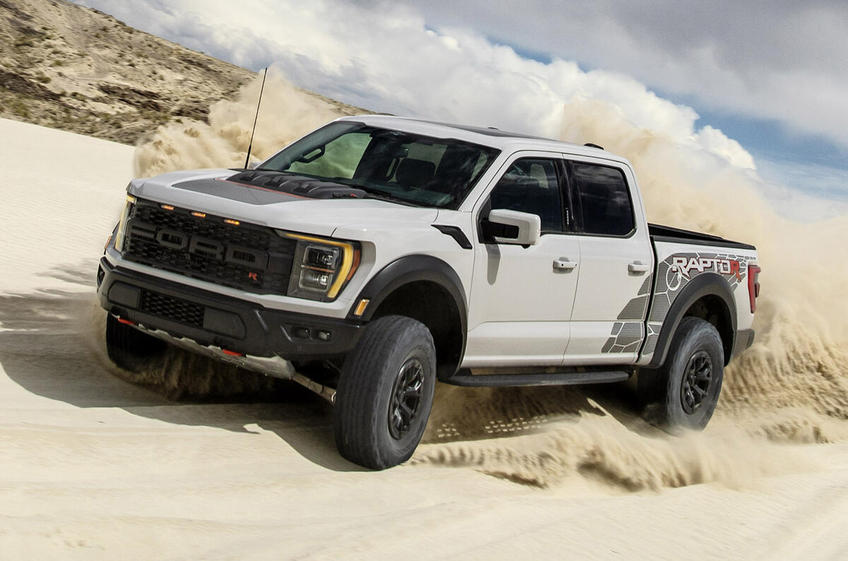 99 2023 F 150 Raptor R خارجی Avalanche Grey