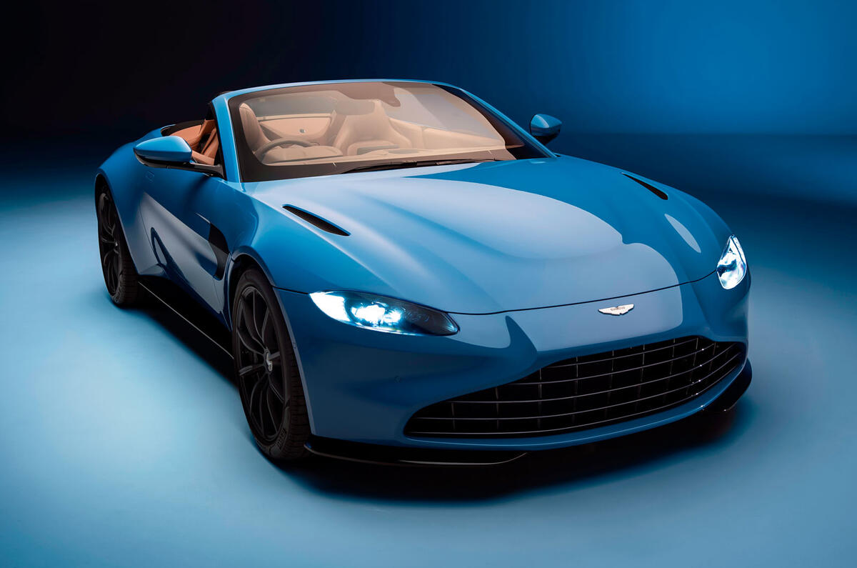 Aston Martin Vantage Roadster 2020 - official press images - front