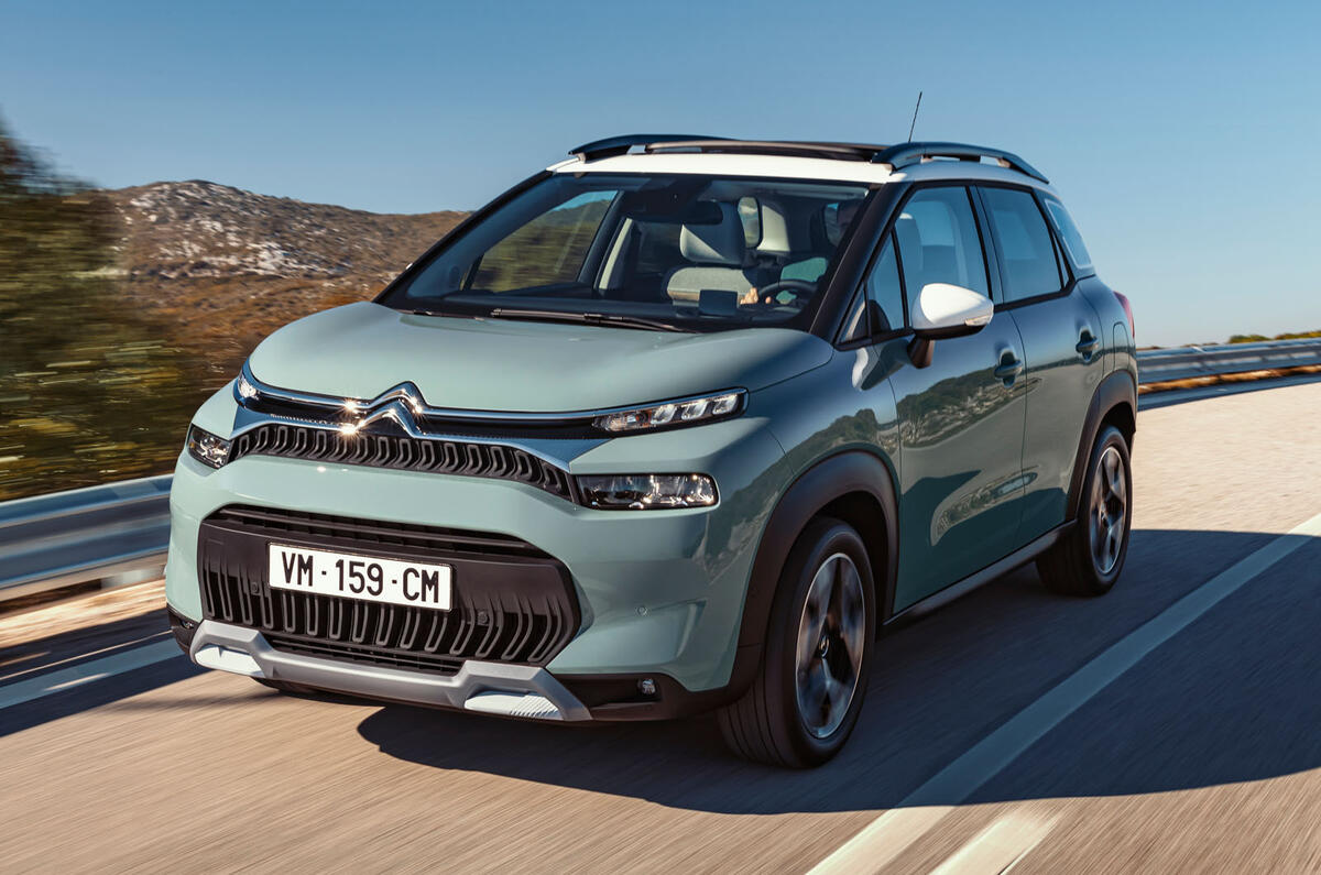 99 Citroen C3 Aircross MY2021 official images tracking front