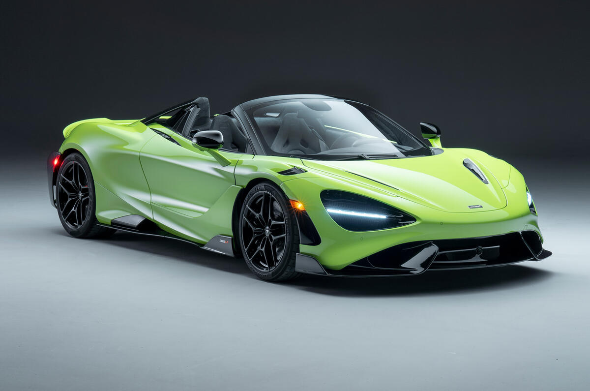 99 McLaren 765LT Spider studio hero frontal