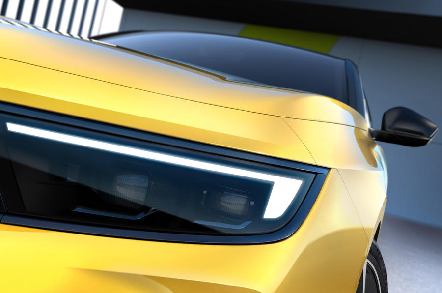 99 Vauxhall Astra 2021 teaser images headlights