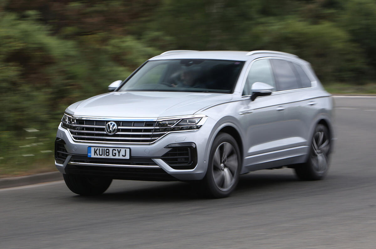 99 Volkswagen Touareg NNBG 2021 hero front