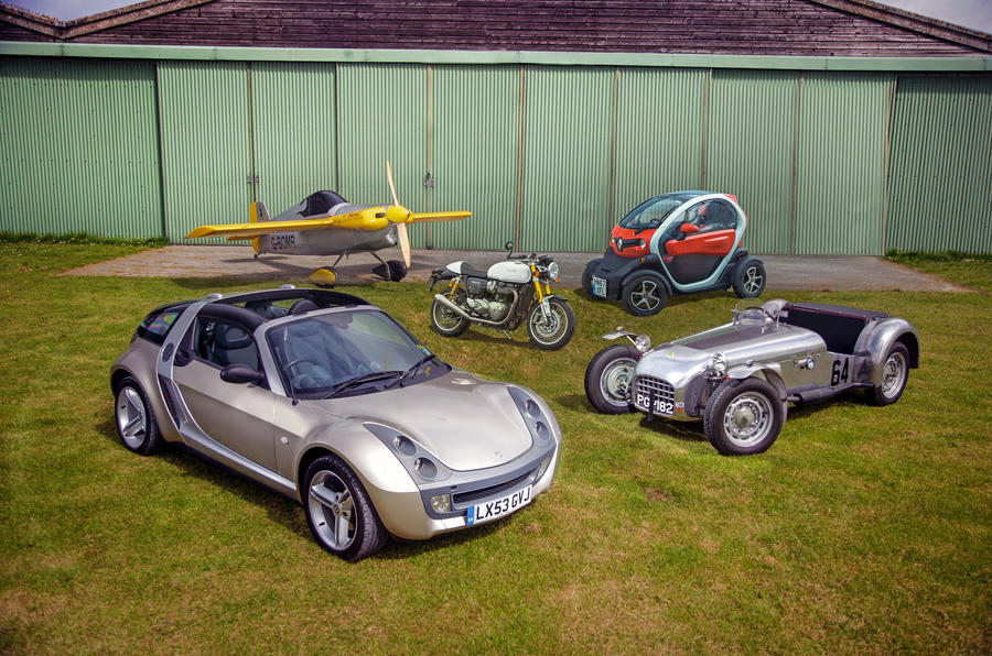 Smart Roadster, Lotus 6, Renault Twizy, Cassutt Special, Triumph Thruxton R