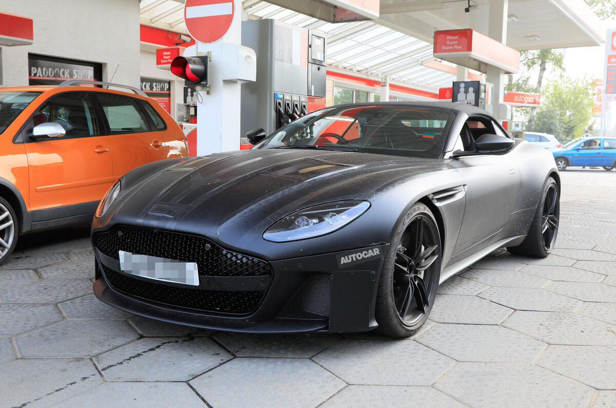 Aston Martin DBS Superleggera