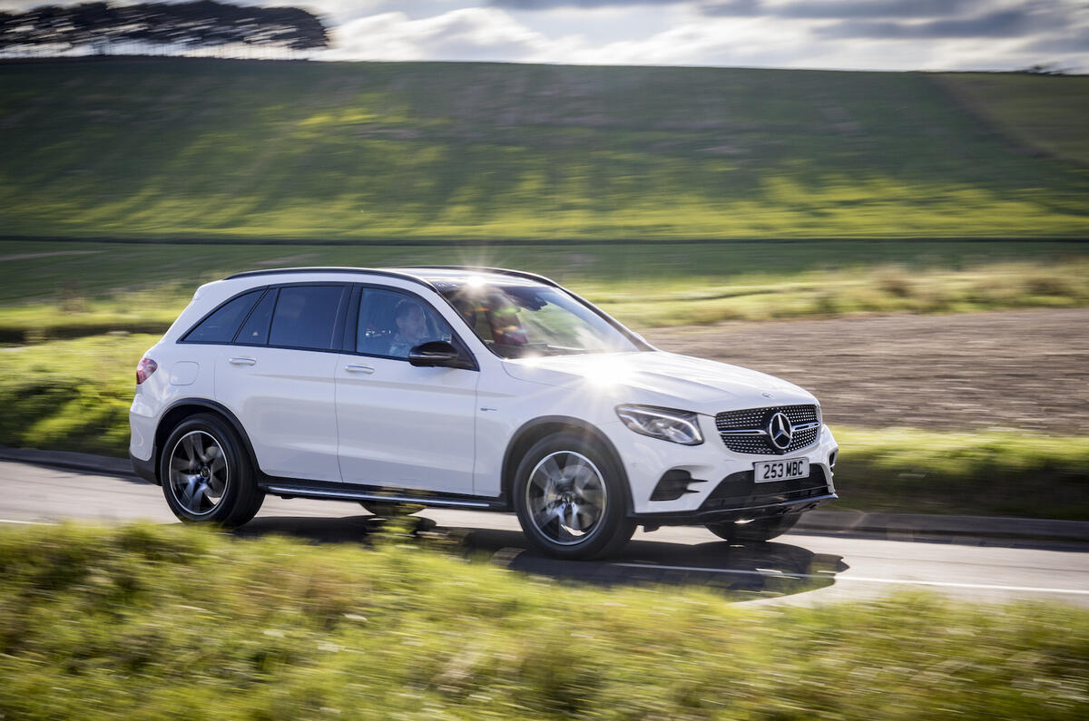 https://www.autocar.co.uk/sites/autocar.co.uk/files/styles/gallery_slide/public/images/car-reviews/first-drives/legacy/_dl23789.jpg?itok=giaU3Yw7