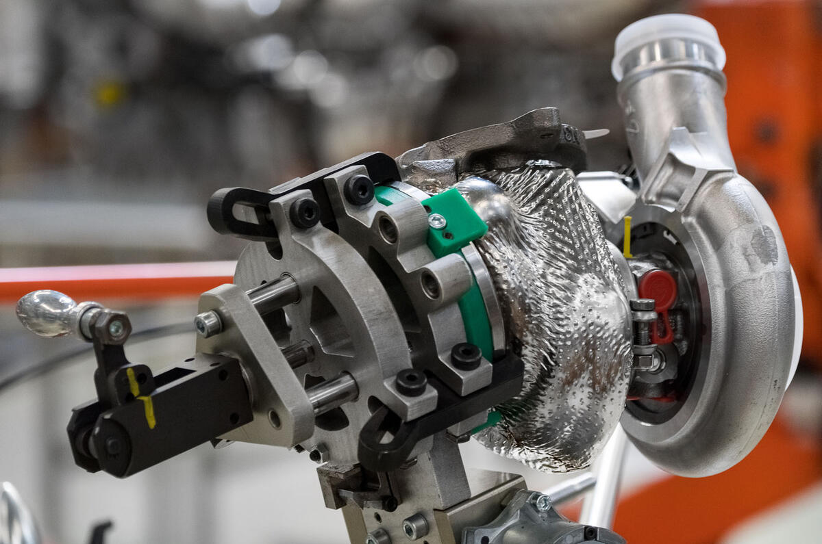 Aston Martin Db11 First All New V12 Engine Built Autocar