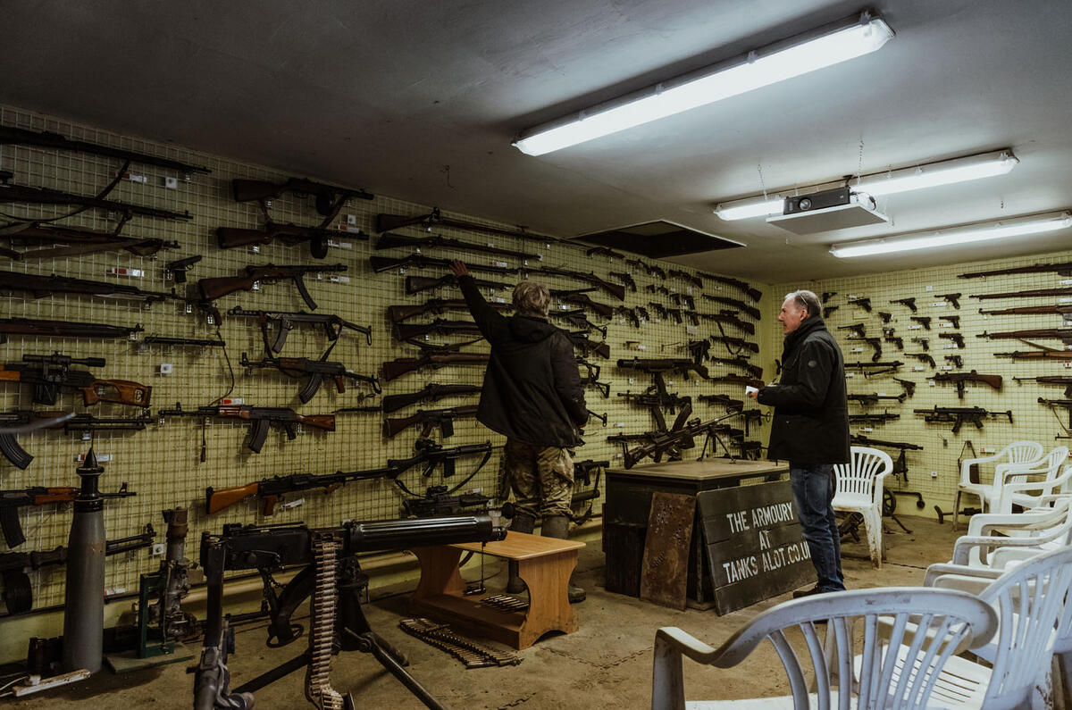 How to buy a tank Autocar