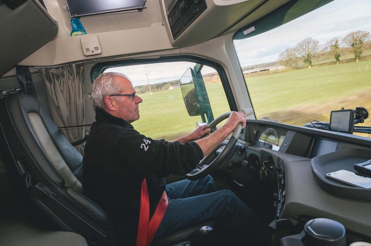 Autocar meets Paul Grimshaw Vehicle Movements