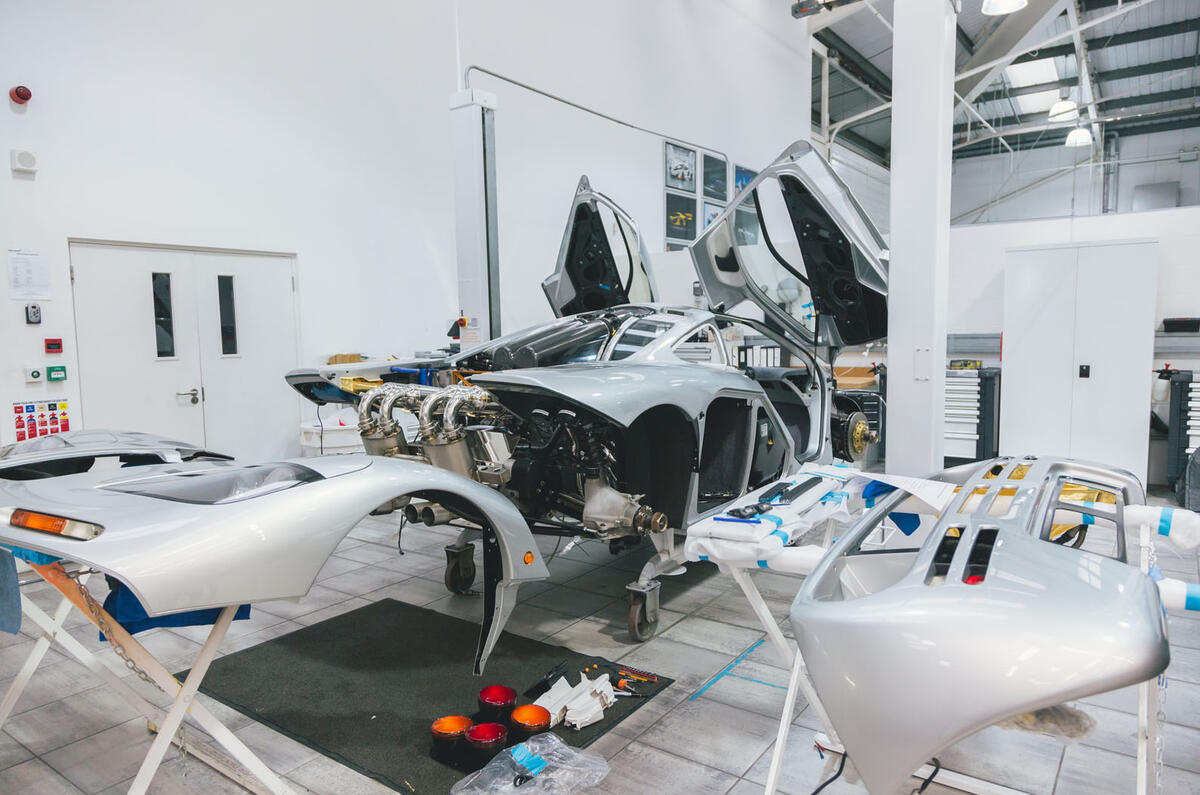 A Quick Check Up Servicing The Mclaren F1 Autocar