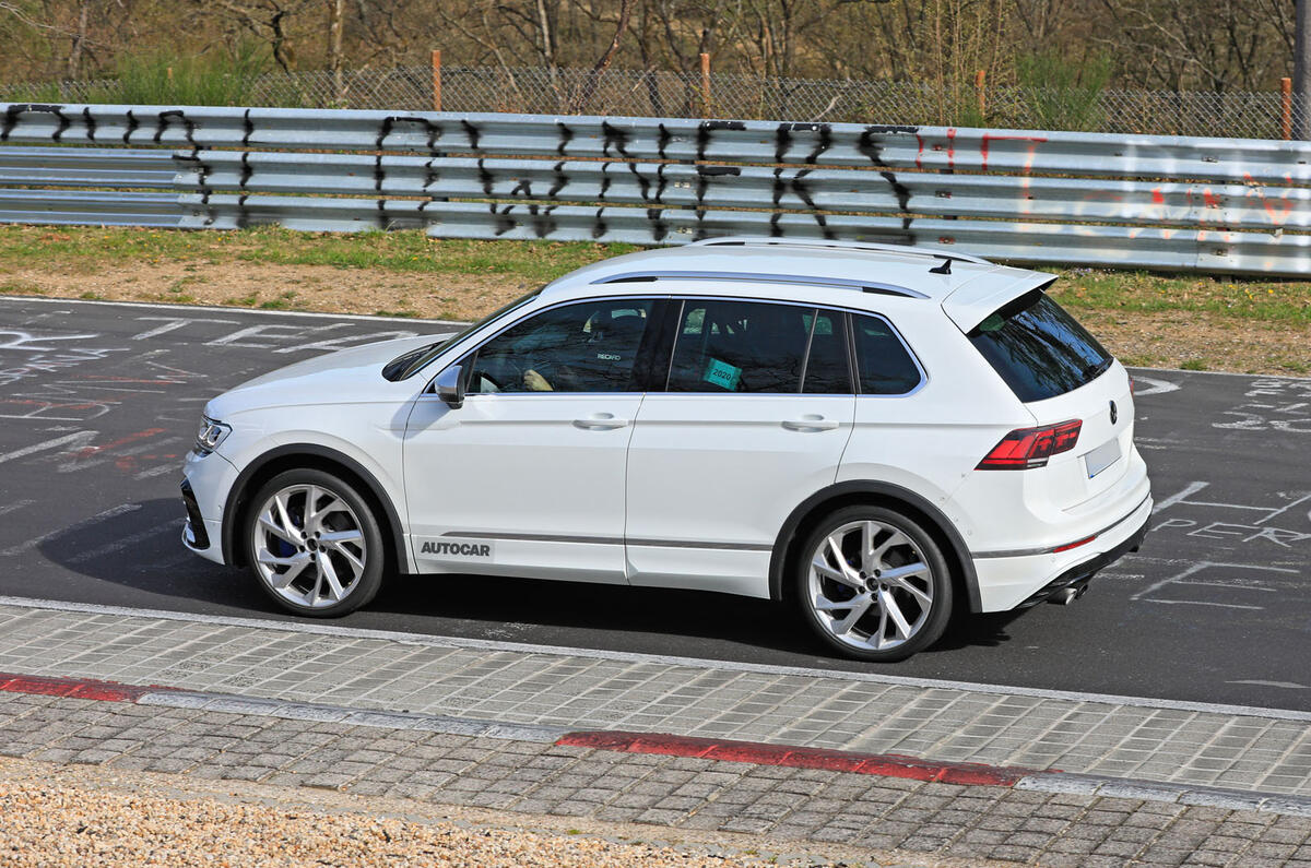 2020 Volkswagen Tiguan R prototype previews SUV's facelift ...