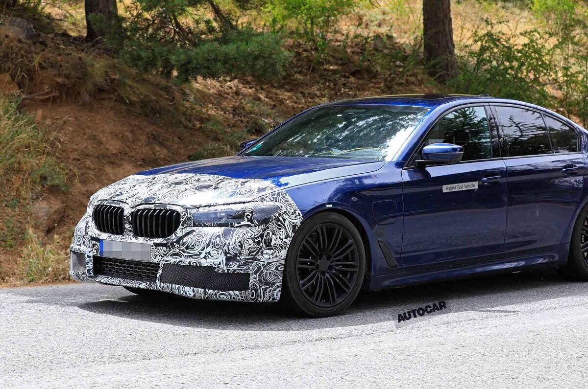 New Bmw 5 Series 2020 Facelift Seen With Less Disguise
