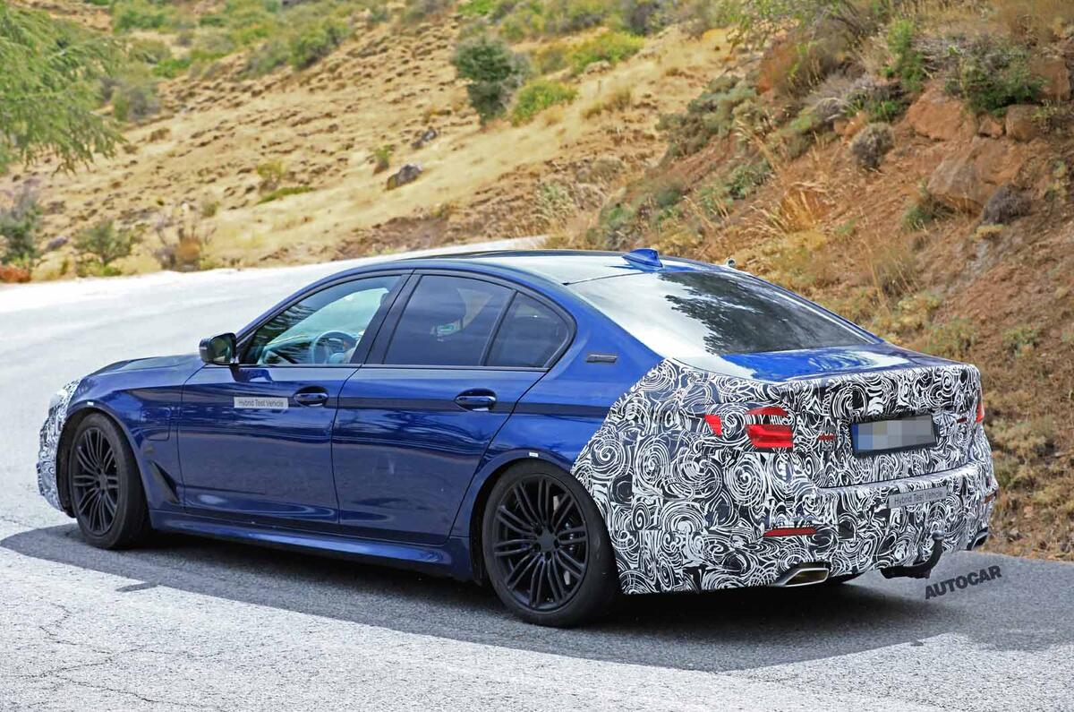 New Bmw 5 Series 2020 Facelift Seen With Less Disguise