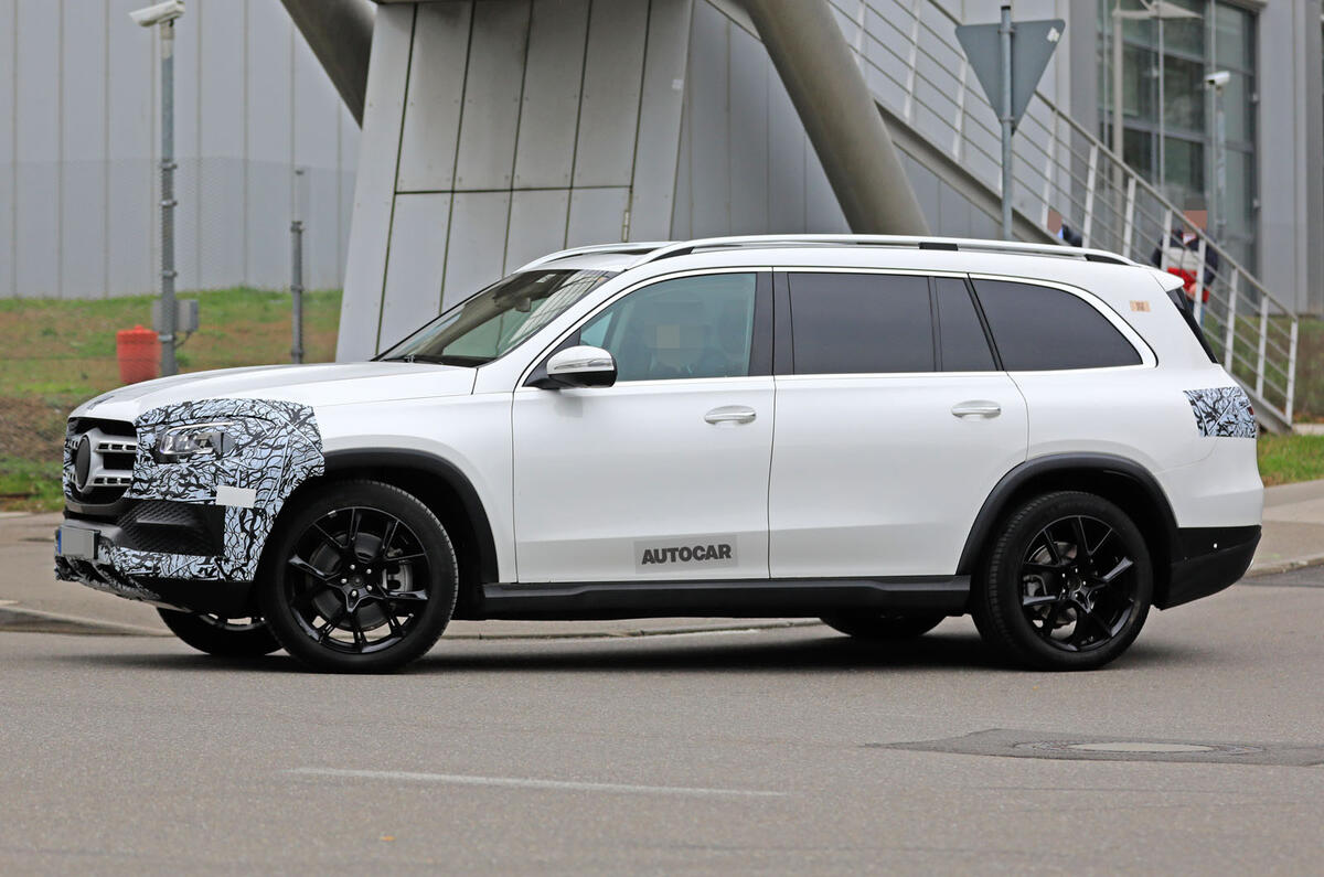 Mercedes-Maybach GLS spy shots