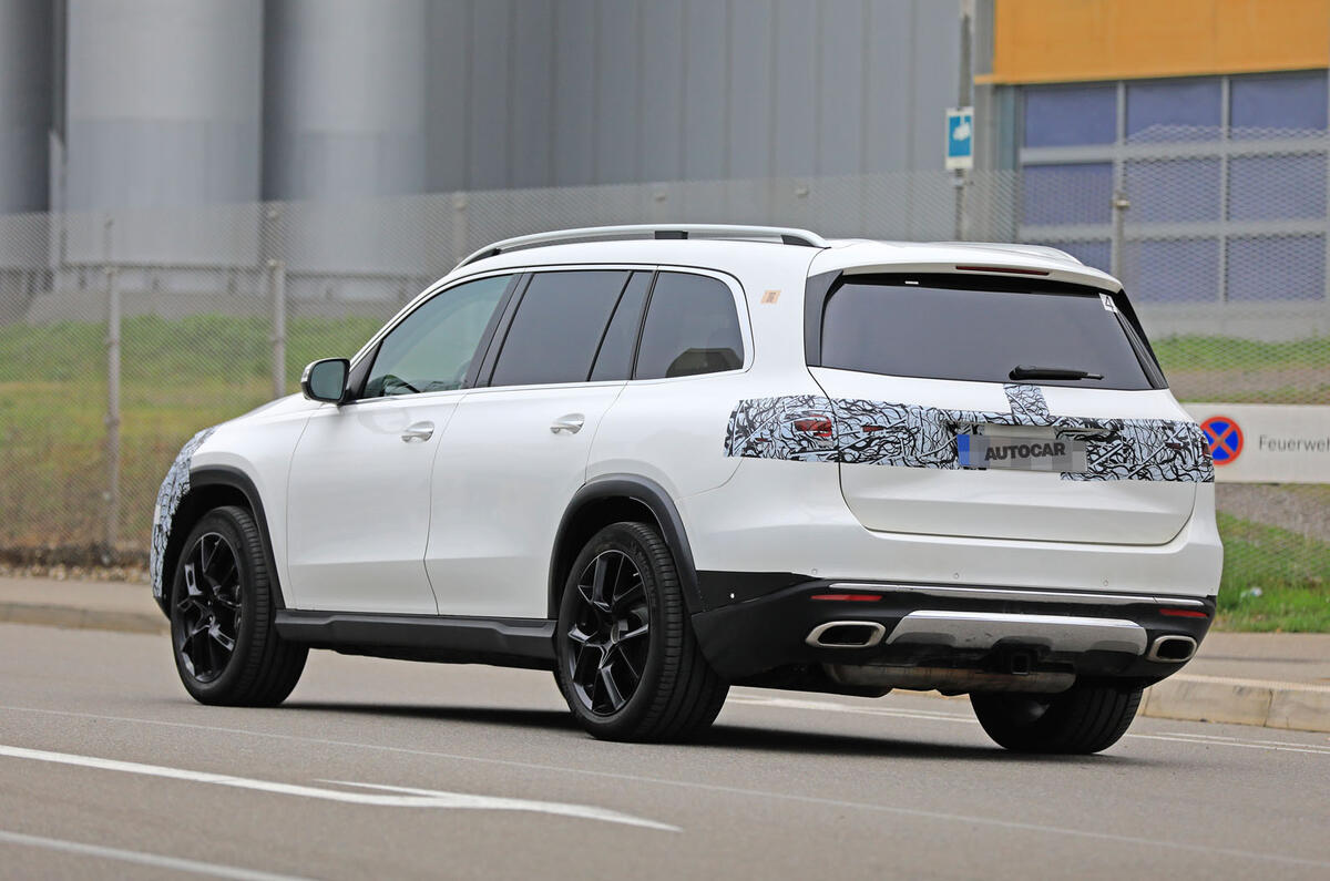Mercedes-Maybach GLS spy shots