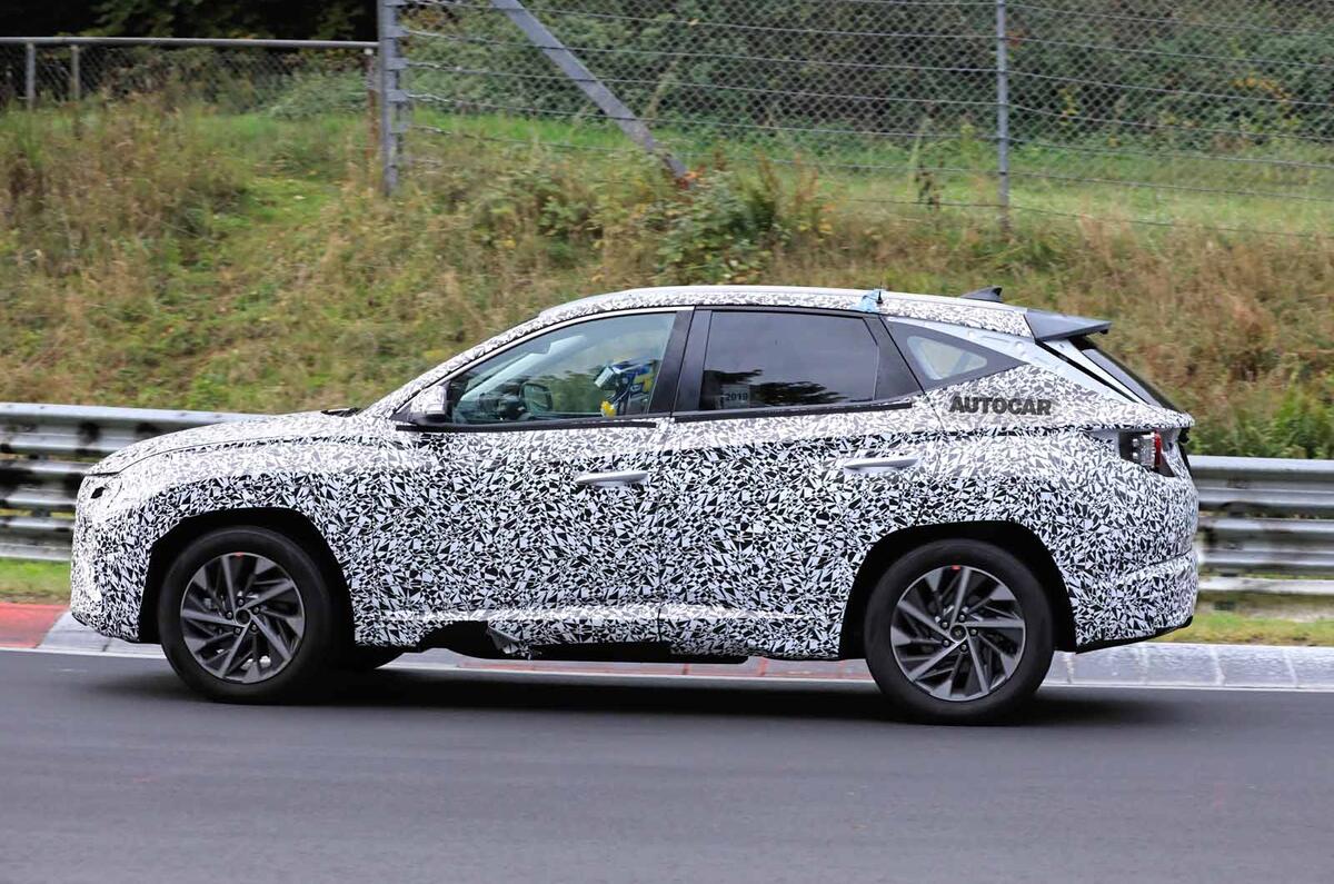 New 2021 Hyundai Tucson seen with exterior overhaul | Autocar New 2021 Hyundai Tucson seen with exterior overhaul | Autocar