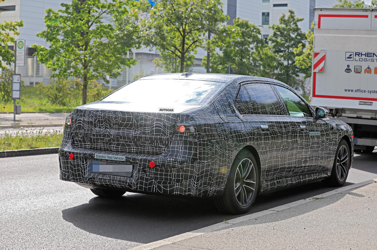 Bmw the i7