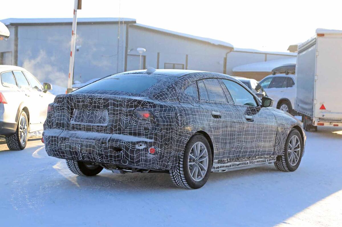 BMW i4 winter testing
