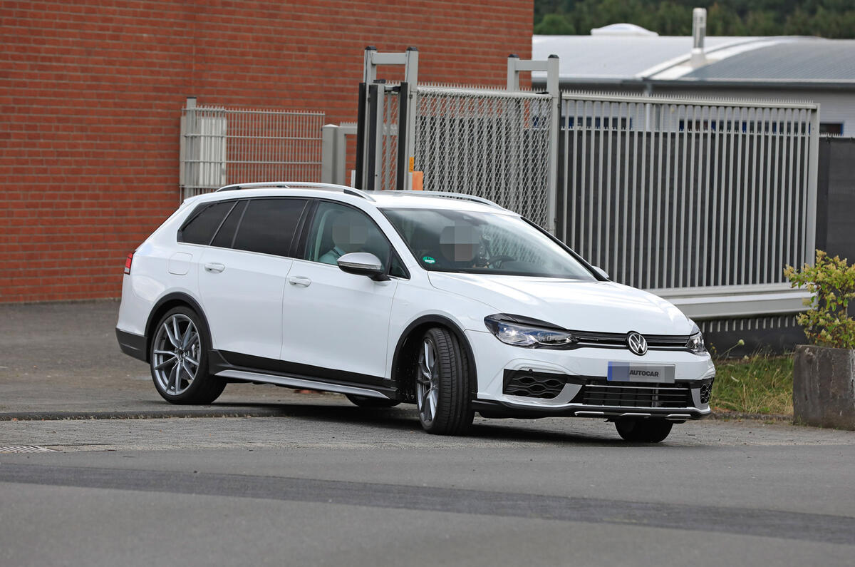 2020 Volkswagen Golf R estate prototype