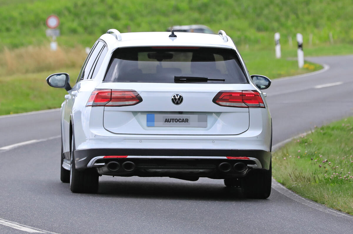 2020 Volkswagen Golf R estate prototype