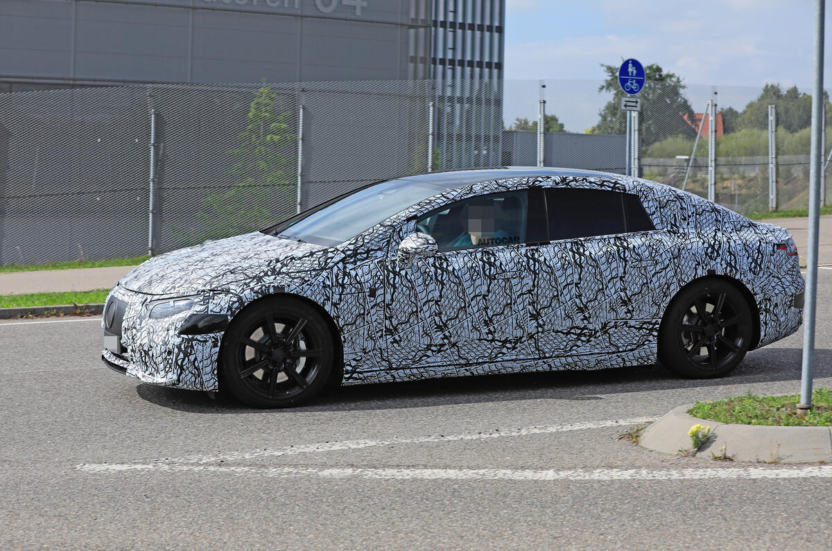 2021 Mercedes-Benz EQS: images give first look at interior ...
