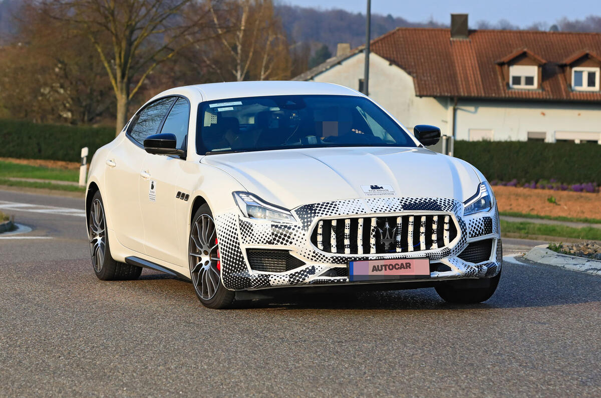 updated 2021 maserati quattroporte to gain plugin hybrid