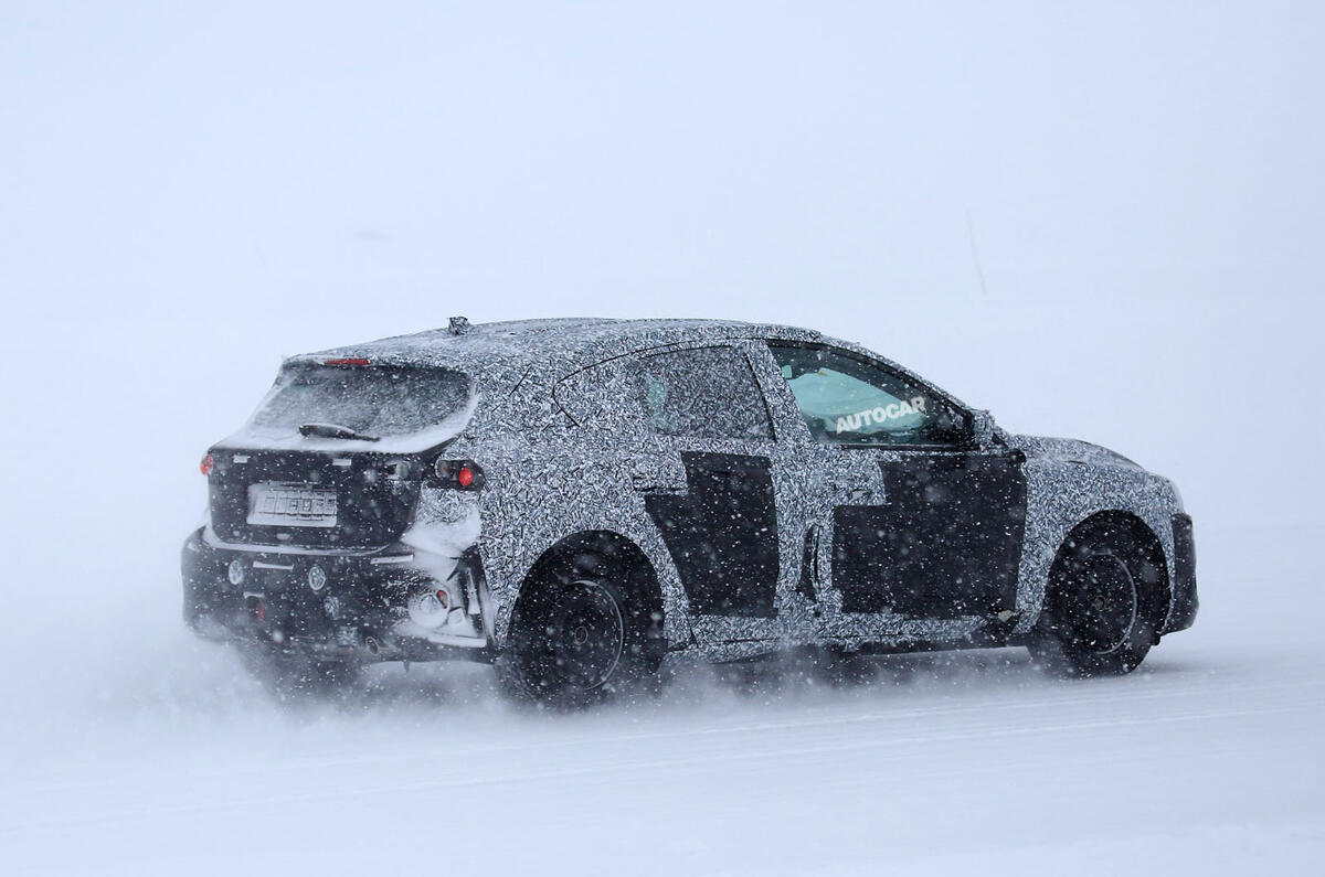Ford Focus spy shots