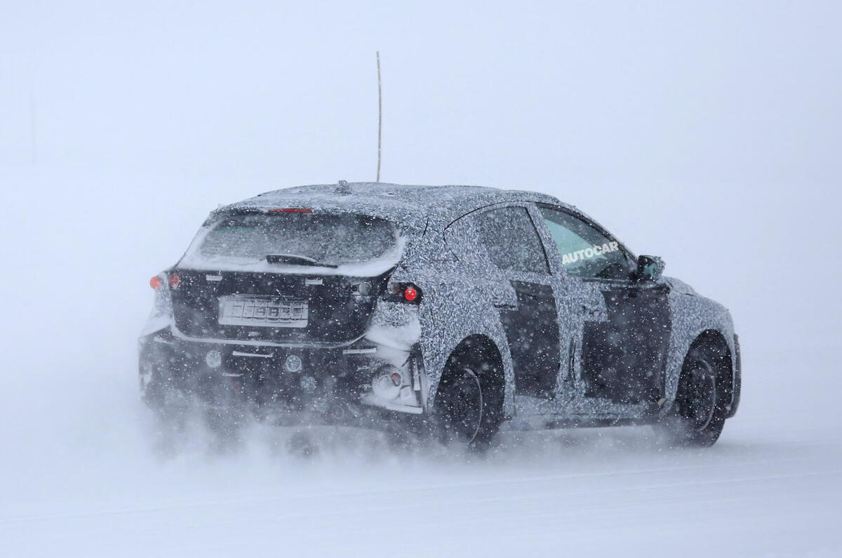 Ford Focus spy shots
