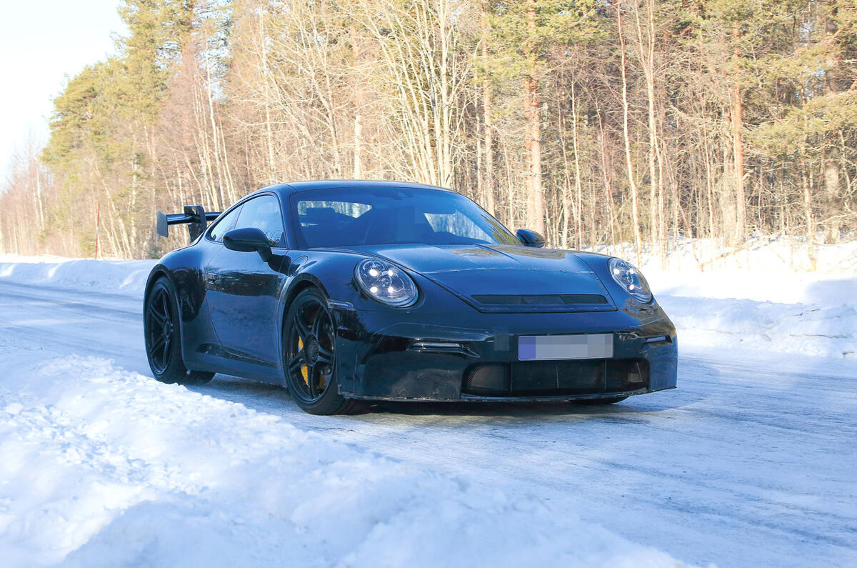 2020 Porsche 911 GT3 winter testing spies 