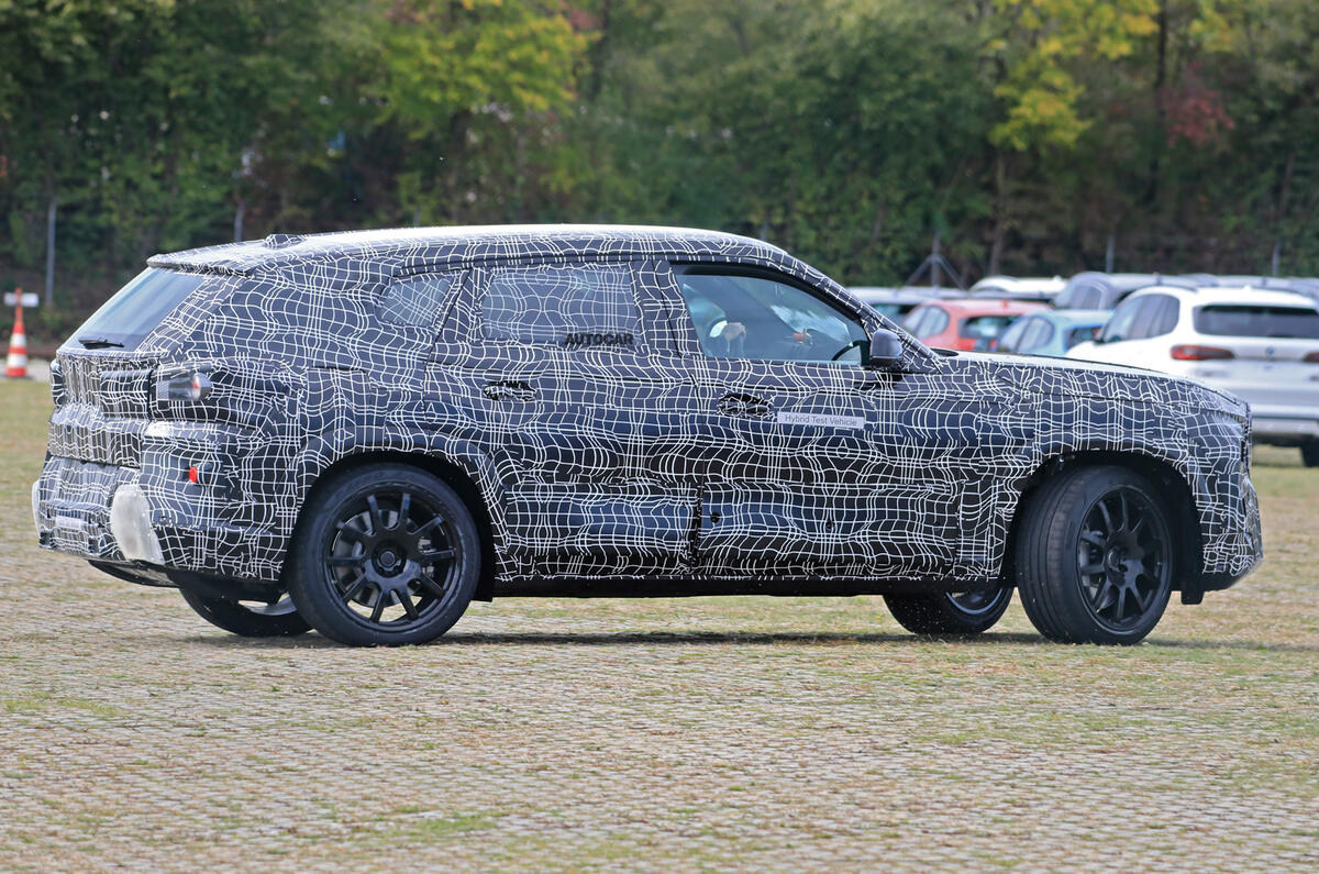 Bmw x8 g09