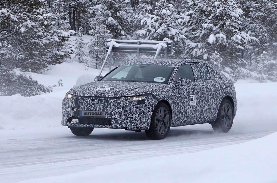 New 2021 DS 4 breaks cover in first spy shots | Autocar