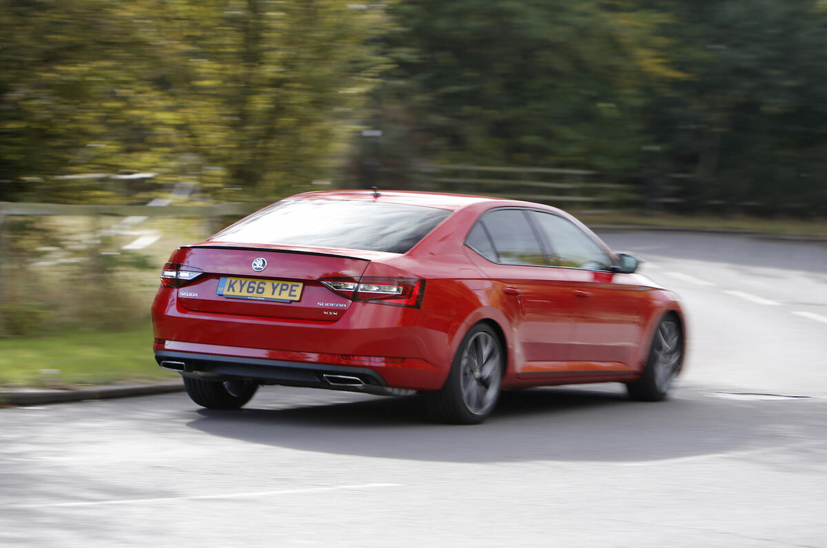 2016 Skoda Superb 2 0 Tsi 280 Sport Line Review Review Autocar
