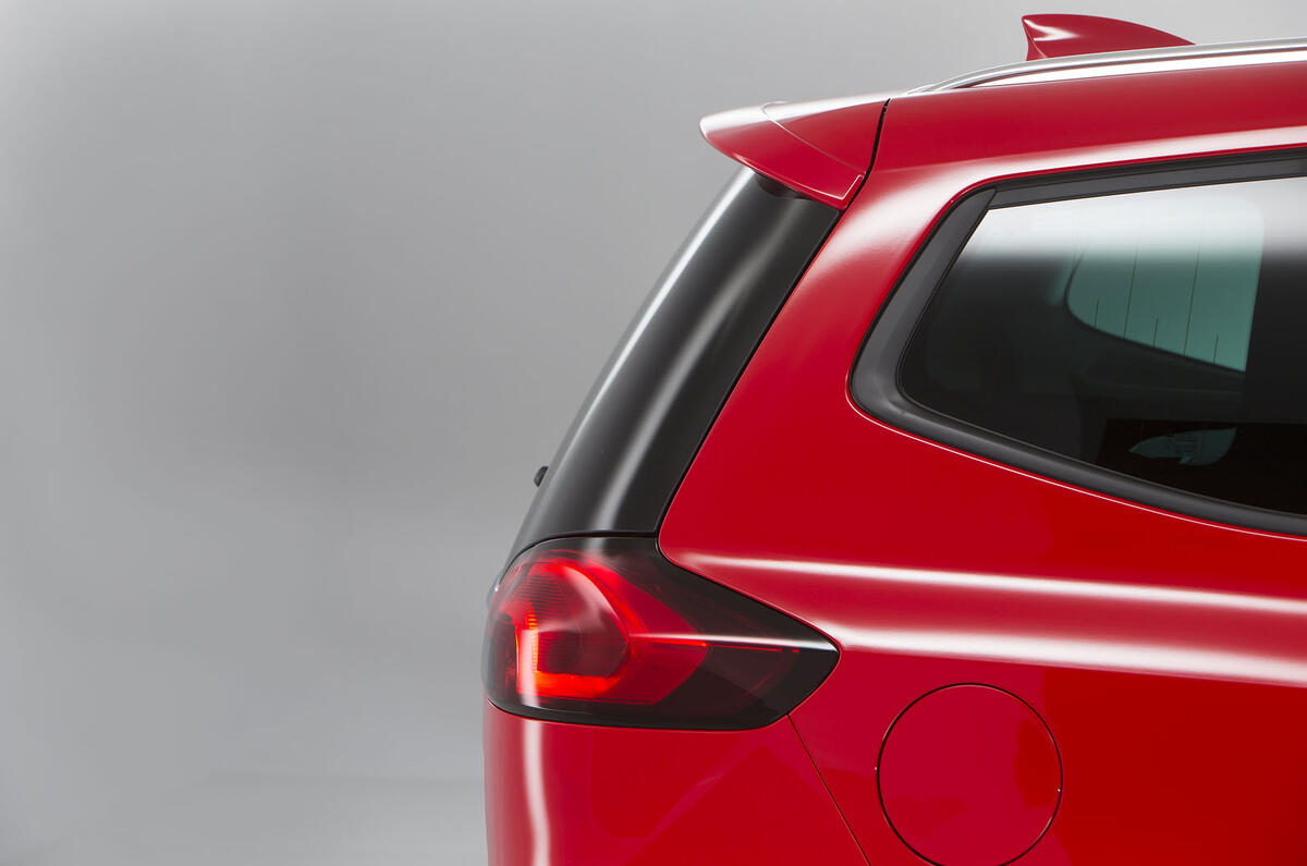 2016 Vauxhall Zafira Tourer New Pictures Autocar