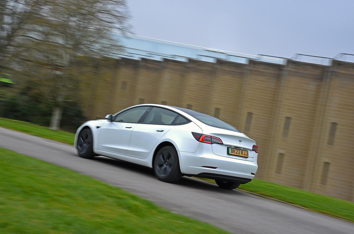 AC Awards Tesla Model 3   WW 22   20220330 0175