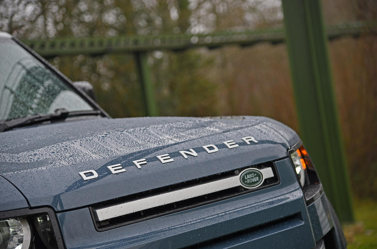 AC Awards LR Defender 90   WW 22   20220329 0155