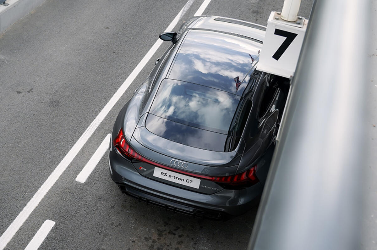 Charged up, ready to go: the Audi RS e-tron GT prepares to leave the pitlane