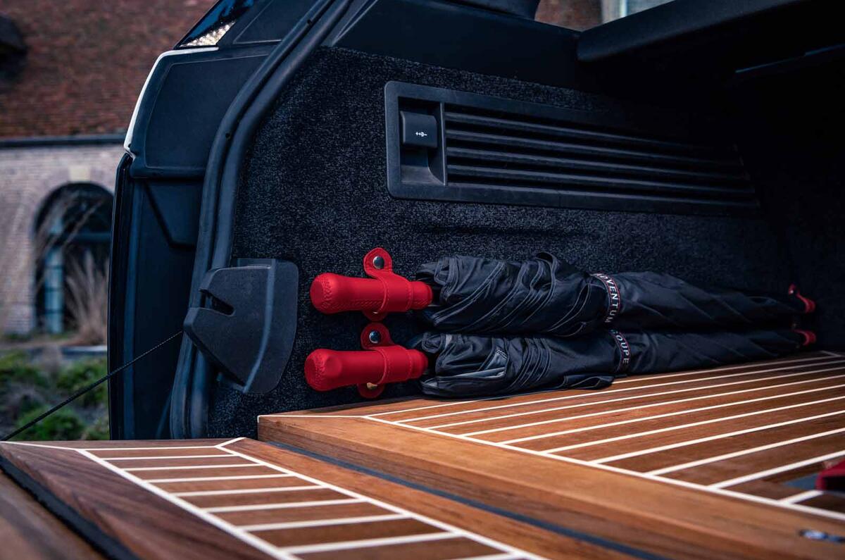 Adventum Coupé production version revealed boot