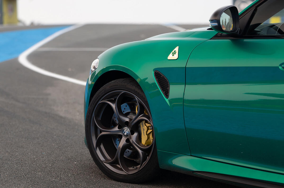 alfa romeo giulia quadrifoglio 100years review 14 wheel