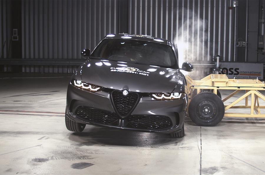 Alfa Romeo Tonale crash test
