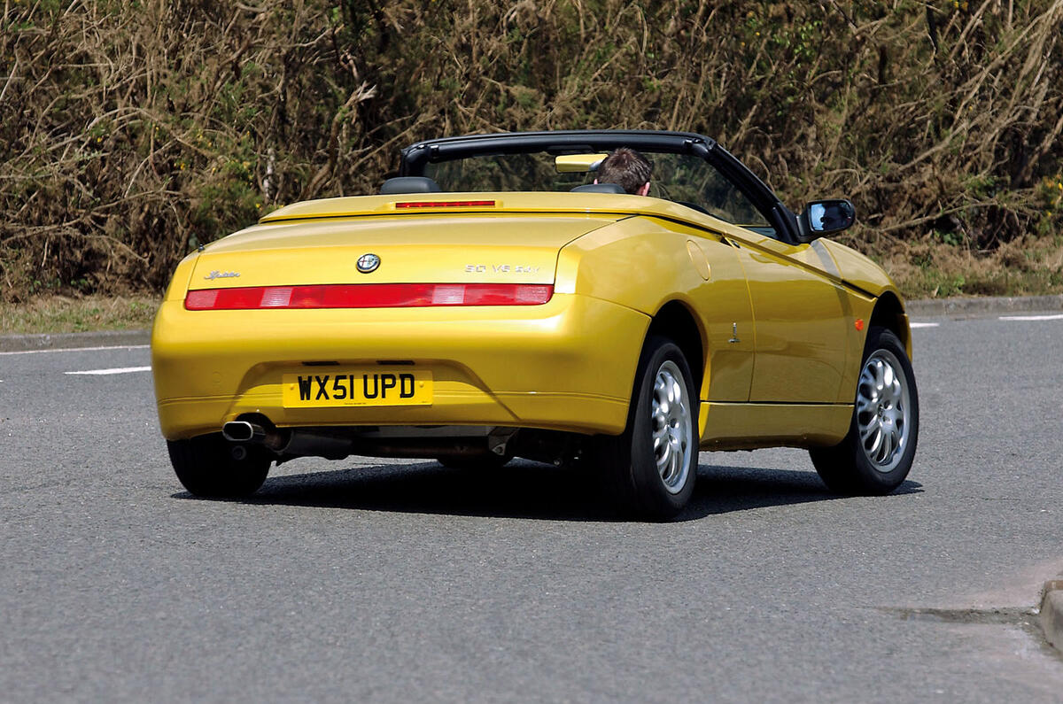 Used Car Buying Guide Alfa Romeo Spider Autocar
