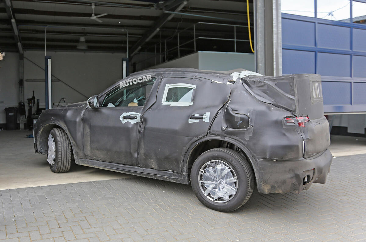 Alfa Romeo Stelvio mule