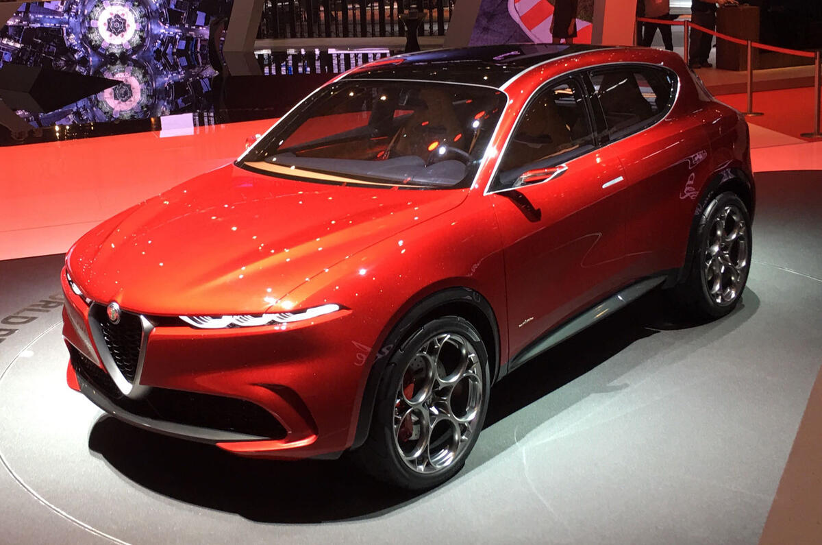 Alfa Romeo Unveils New Tonale Phev Compact Suv Autocar
