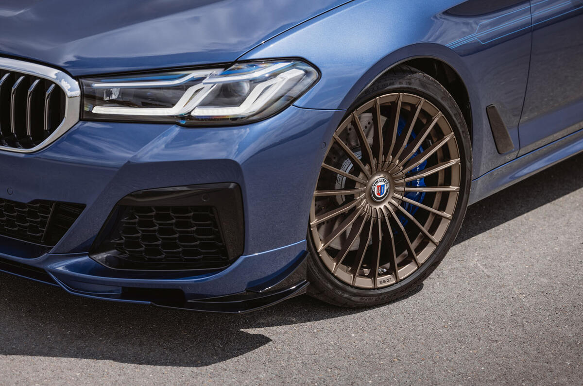 alpina b5 gt rview 2023 07 detail