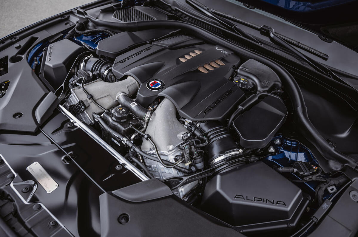 alpina b5 gt rview 2023 11 engine