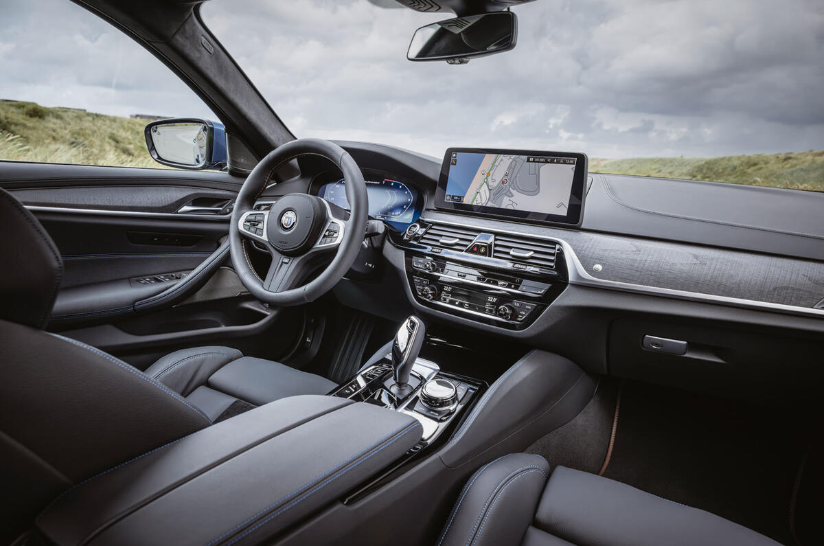 alpina b5 gt rview 2023 13 interior