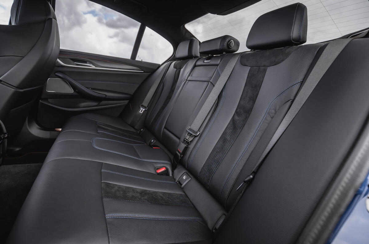 alpina b5 gt rview 2023 20 back seats