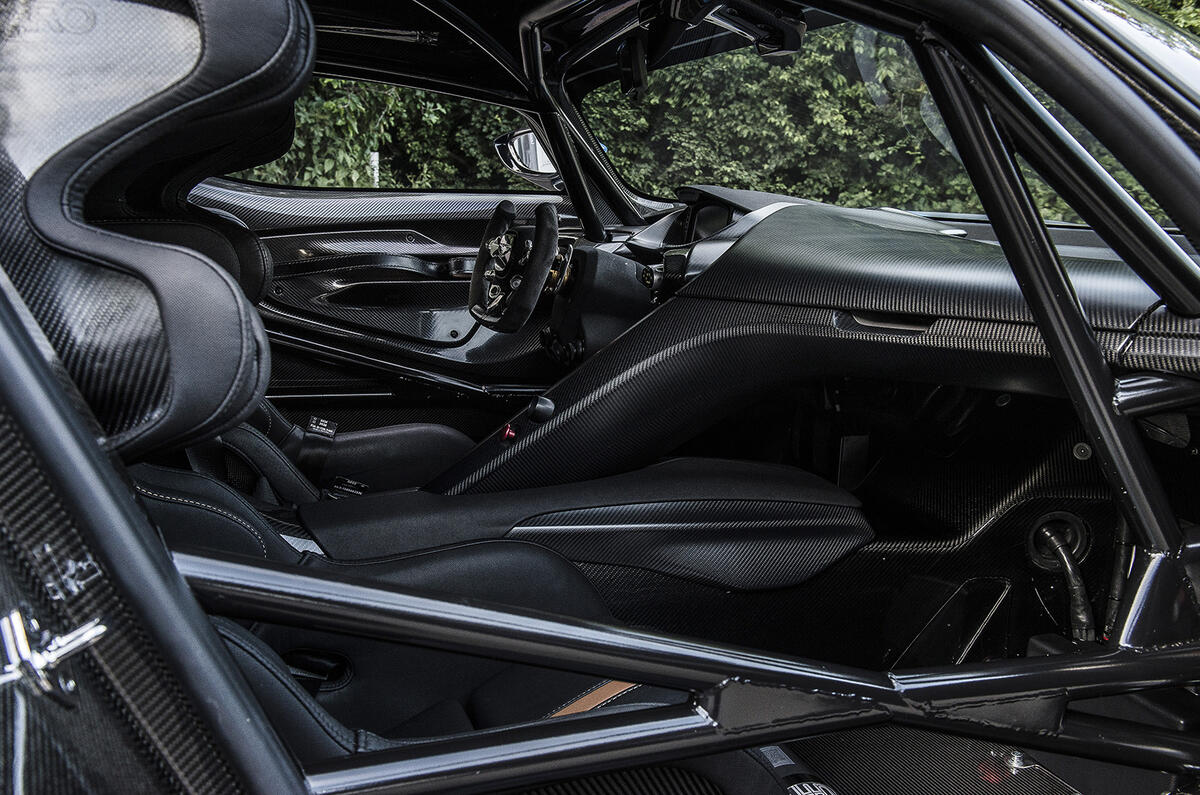 Aston Martin Vulcan hypercar