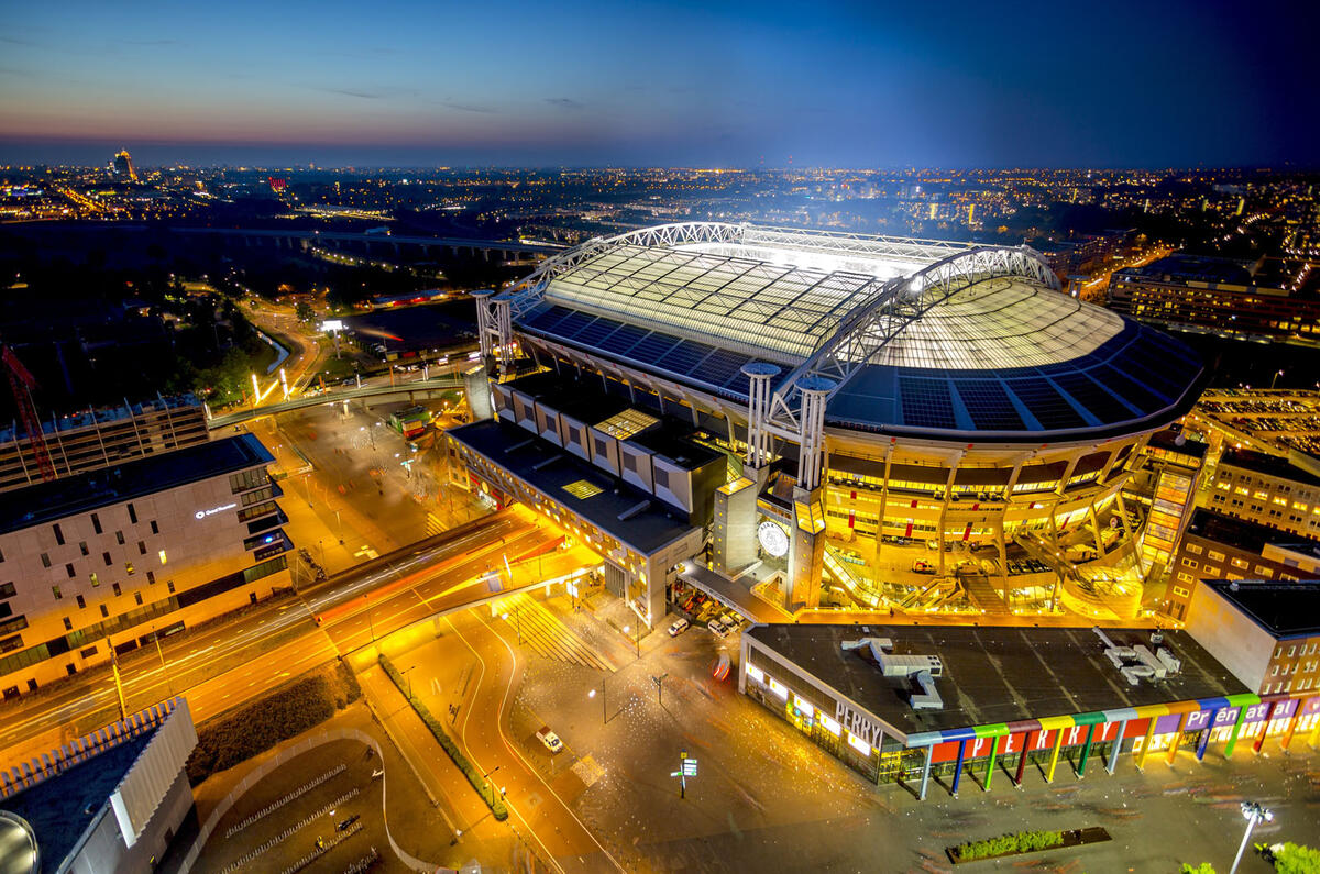 Nissan Leaf batteries power stadium energy storage system in Amsterdam