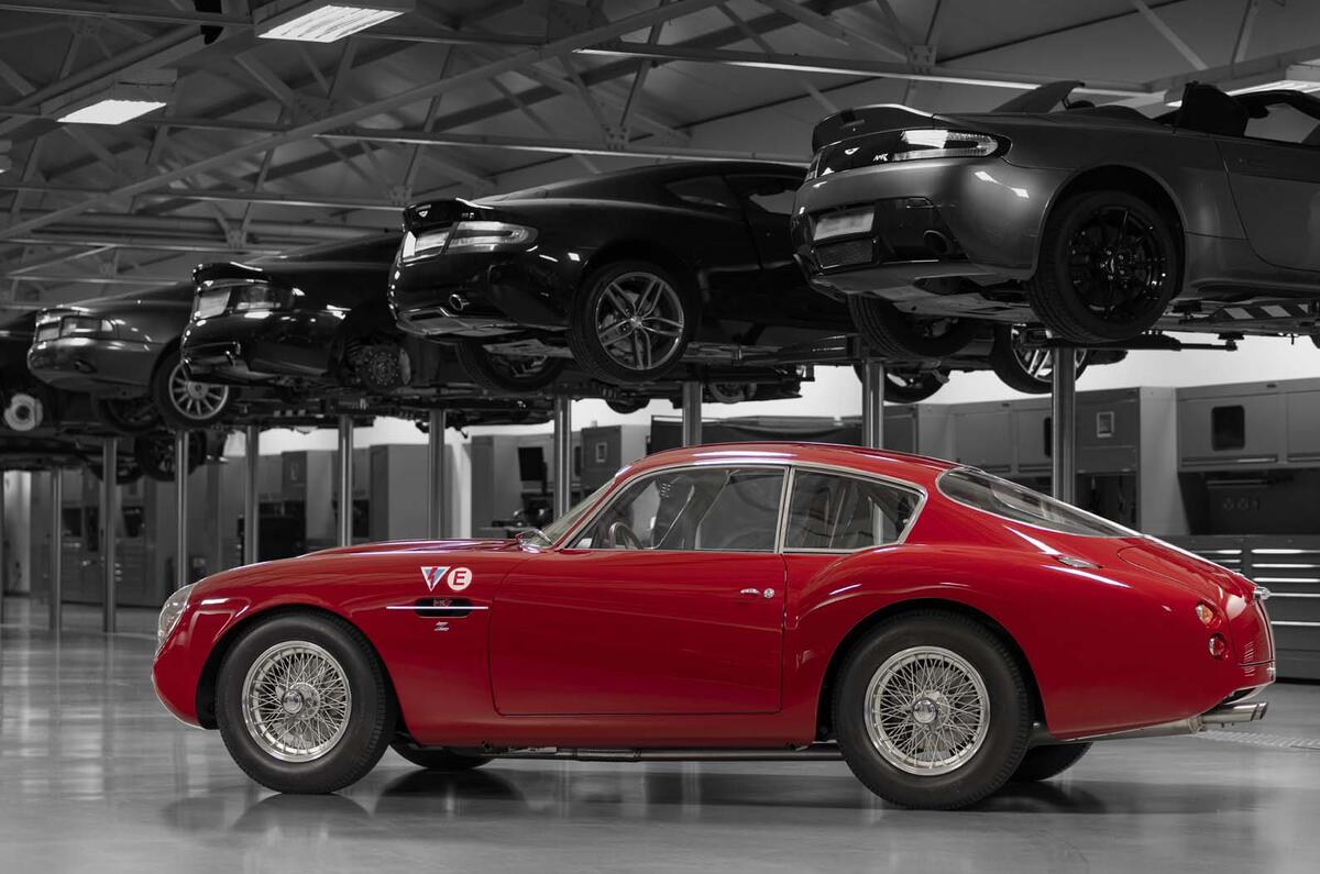 Aston Martin Db4 Gt Zagato Reborn Classic Headed To Le