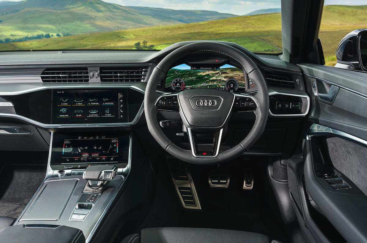 audi-a6-2018-uk-03-interior.jpg?itok=Uud